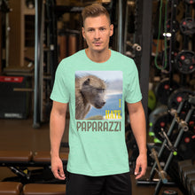 Lade das Bild in den Galerie-Viewer, Photo of baboon combined with the phrase I Hate Paparazzi