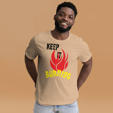 Lade das Bild in den Galerie-Viewer, (KeepItBurning) Men's  t-shirt