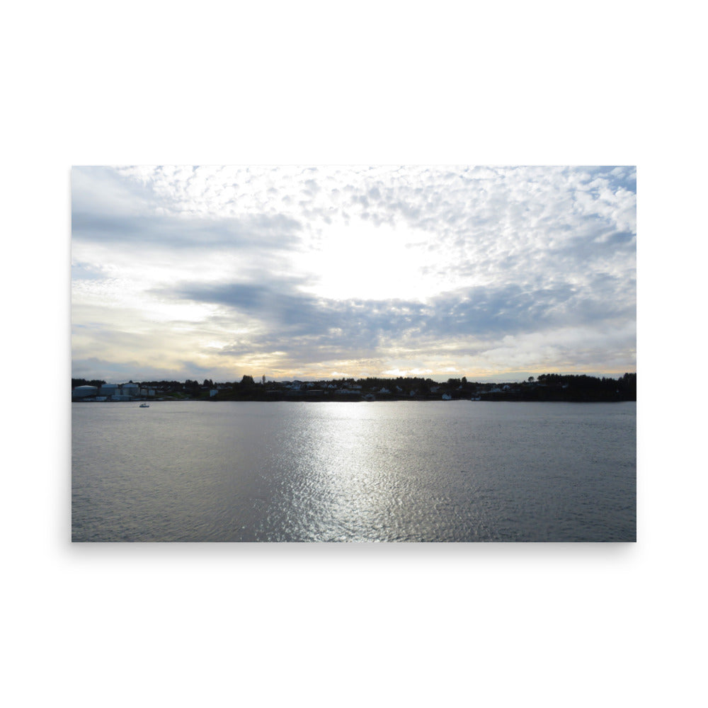 Ocean Sunset with a cloudy sky